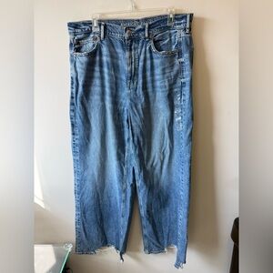American Eagle Outfitters Light Blue Relaxed Baggy high rise Wide Leg Jeans